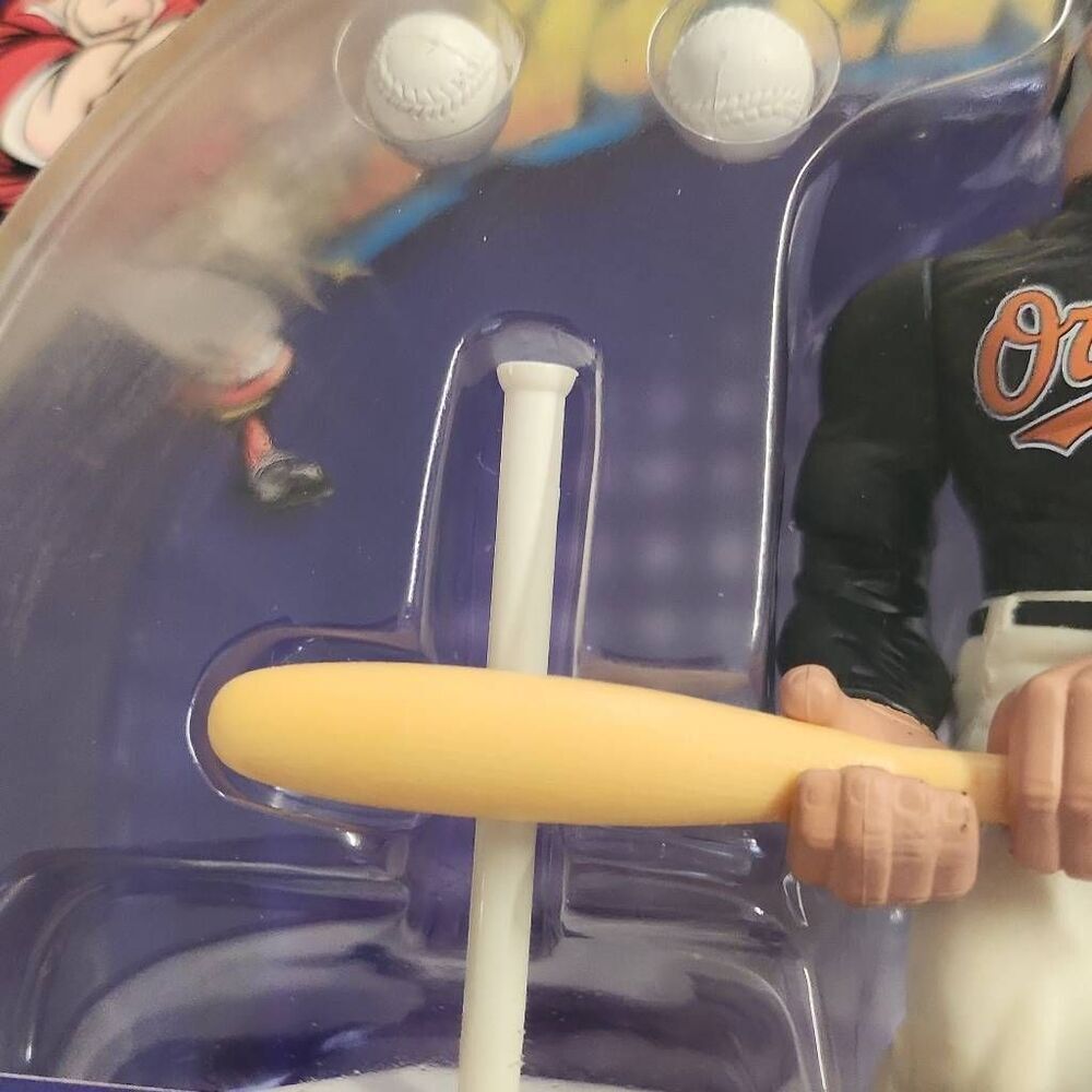 Hasbro Pro Action Baseball - Picture 4 of 10